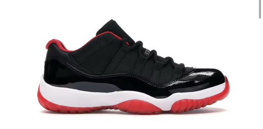 Jordan 11 Retro Low Bred