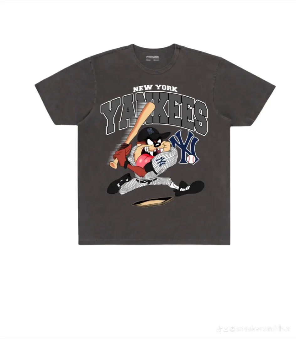 Yankees Tee